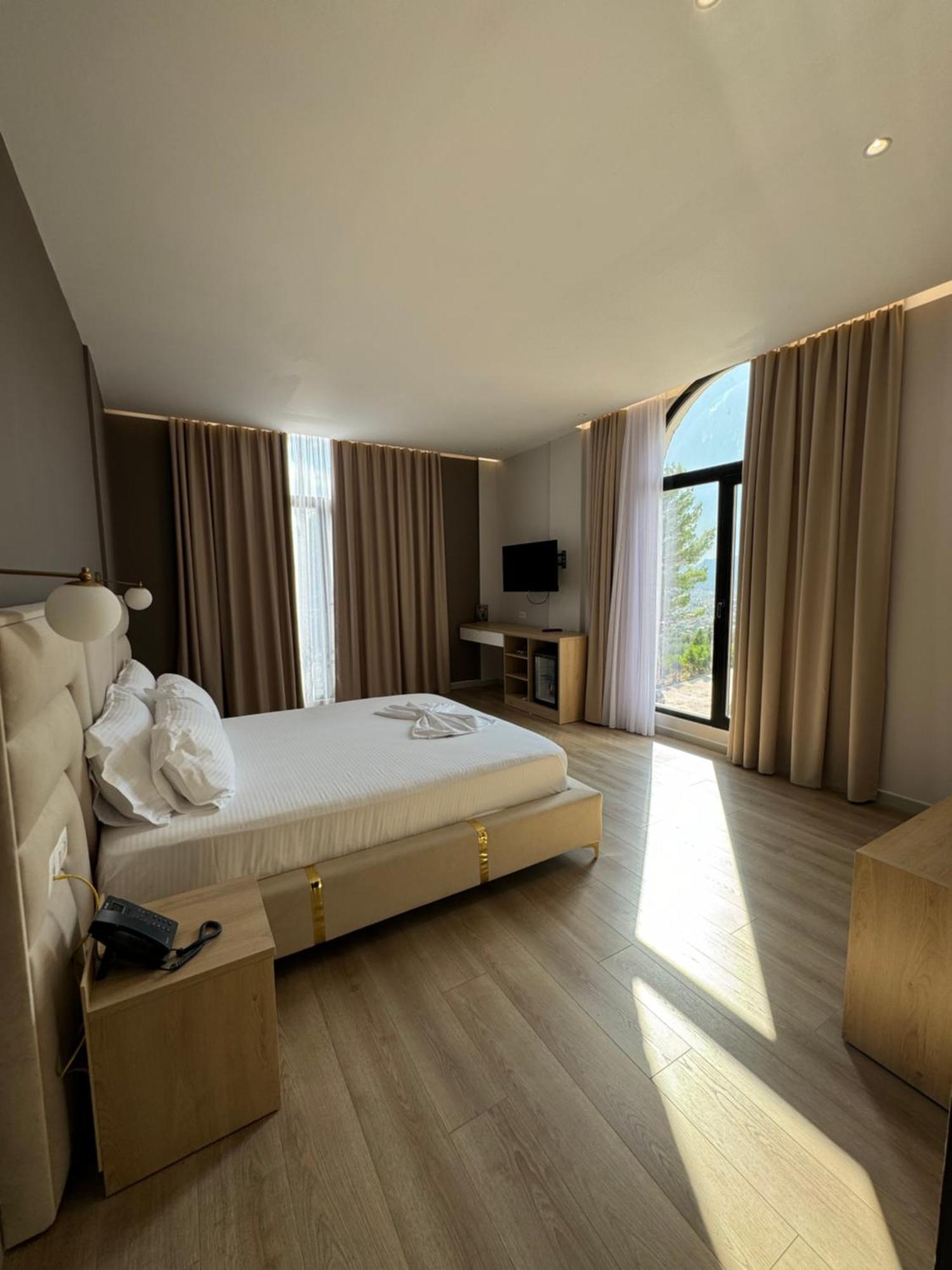 Hotel Panorama & Spa Elbasan Exterior foto