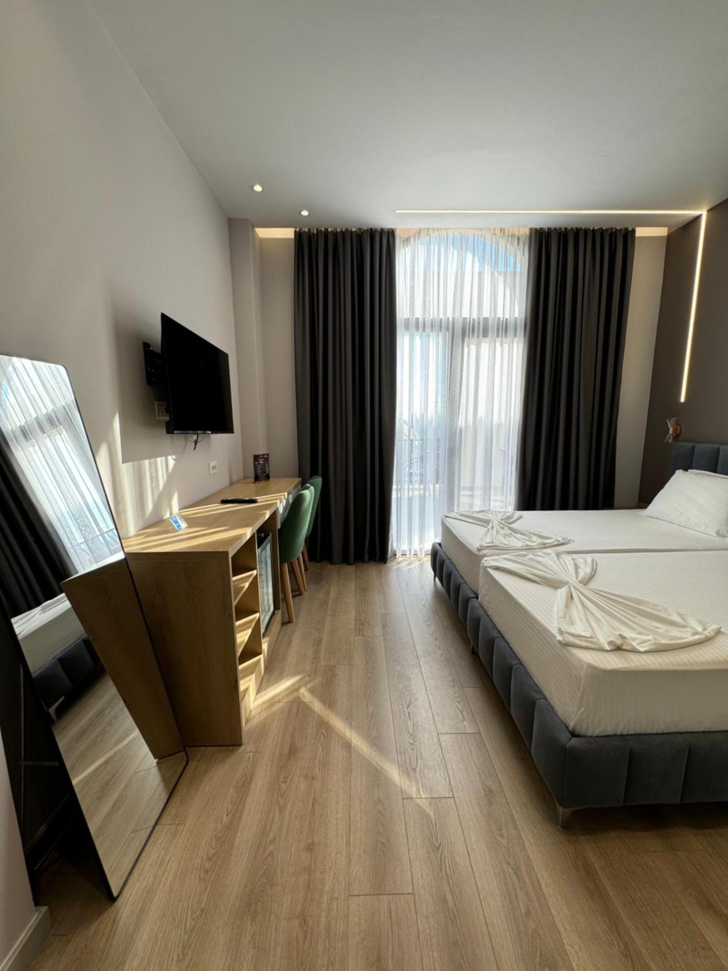 Hotel Panorama & Spa Elbasan Exterior foto